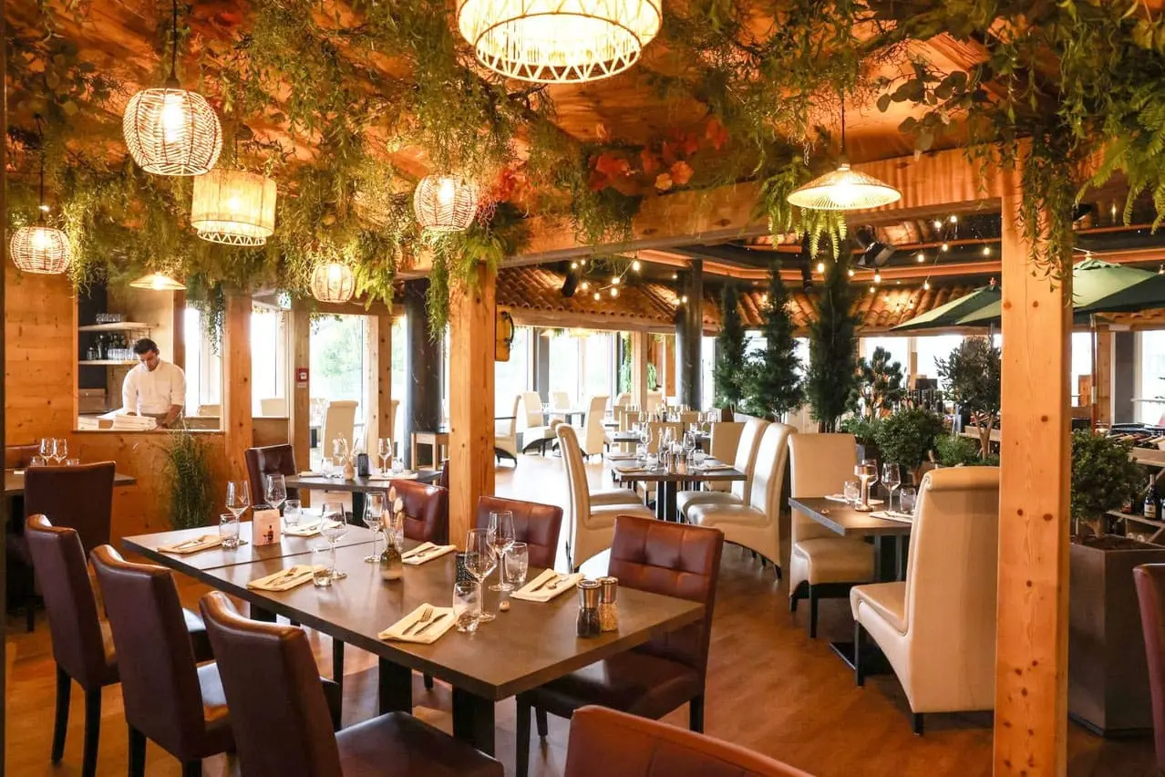 table restaurant Va Sano